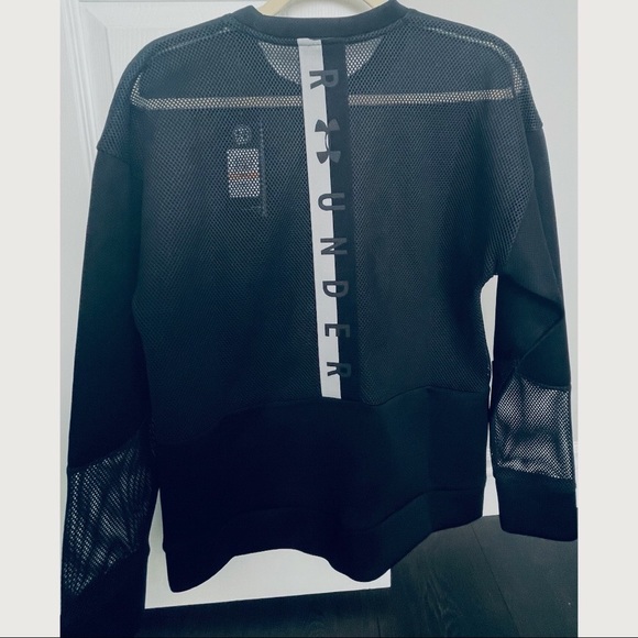 Under Armour Mesh Gym Casual Sweater - Picture 2 of 9